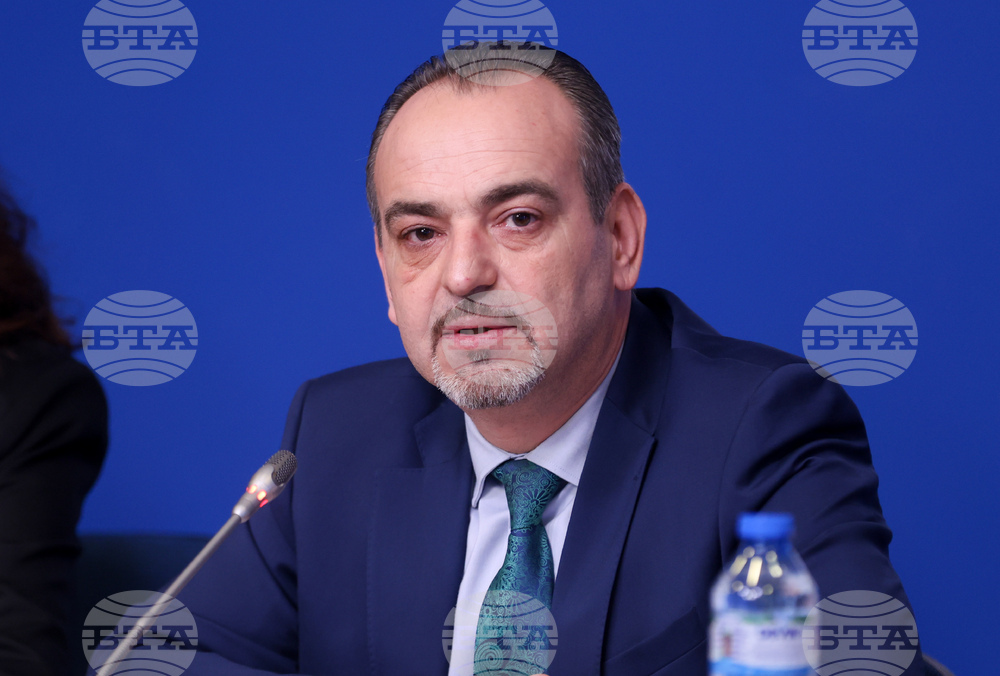 Businesses Propose Moratorium on Higher Product Fees