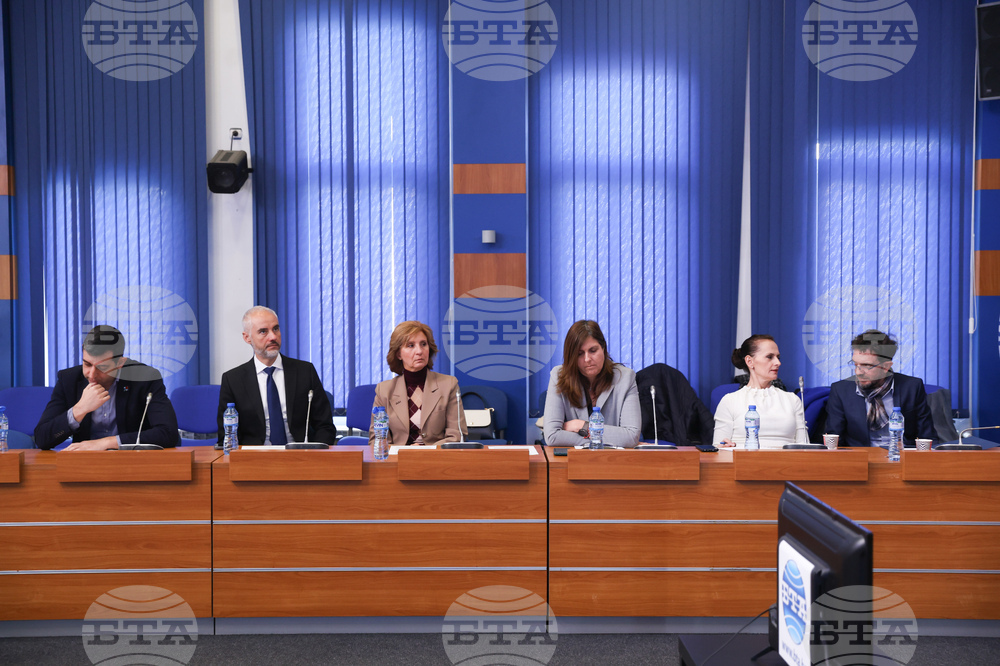 Национален пресклуб  БТА София - пресконференция на тема: „Непрозрачност в системата за управление на отпадъците - по-високи цени за потребителите. Бизнесът настоява за спешни мерки.“