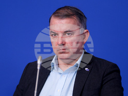 Национален пресклуб  БТА София - пресконференция на тема: „Непрозрачност в системата за управление на отпадъците - по-високи цени за потребителите. Бизнесът настоява за спешни мерки.“