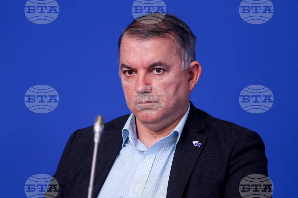 Национален пресклуб  БТА София - пресконференция на тема: „Непрозрачност в системата за управление на отпадъците - по-високи цени за потребителите. Бизнесът настоява за спешни мерки.“