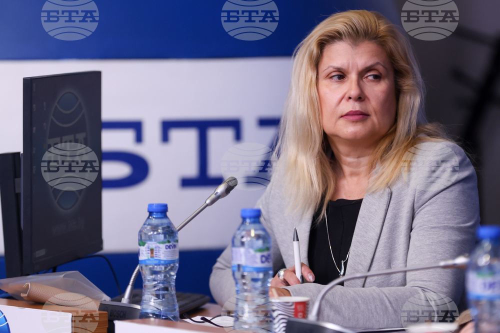 Национален пресклуб  БТА София - пресконференция на тема: „Непрозрачност в системата за управление на отпадъците - по-високи цени за потребителите. Бизнесът настоява за спешни мерки.“