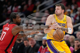 APTOPIX Lakers Rockets Basketball