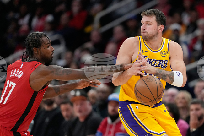 APTOPIX Lakers Rockets Basketball