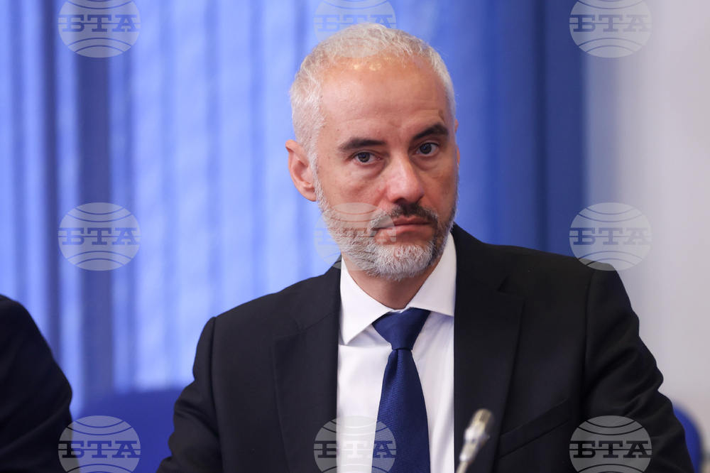 Национален пресклуб  БТА София - пресконференция на тема: „Непрозрачност в системата за управление на отпадъците - по-високи цени за потребителите. Бизнесът настоява за спешни мерки.“