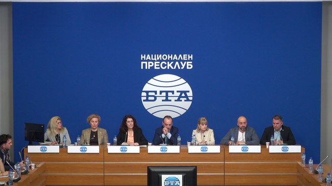 Пресконференция на тема „Непрозрачност в системата за управление на отпадъците – по-високи цени за потребителите. Бизнесът настоява за спешни мерки.“