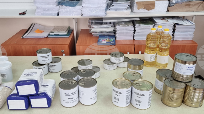 БЧК започна раздаването на продукти по проекта „Подкрепа“ в Златица и Пирдоп 