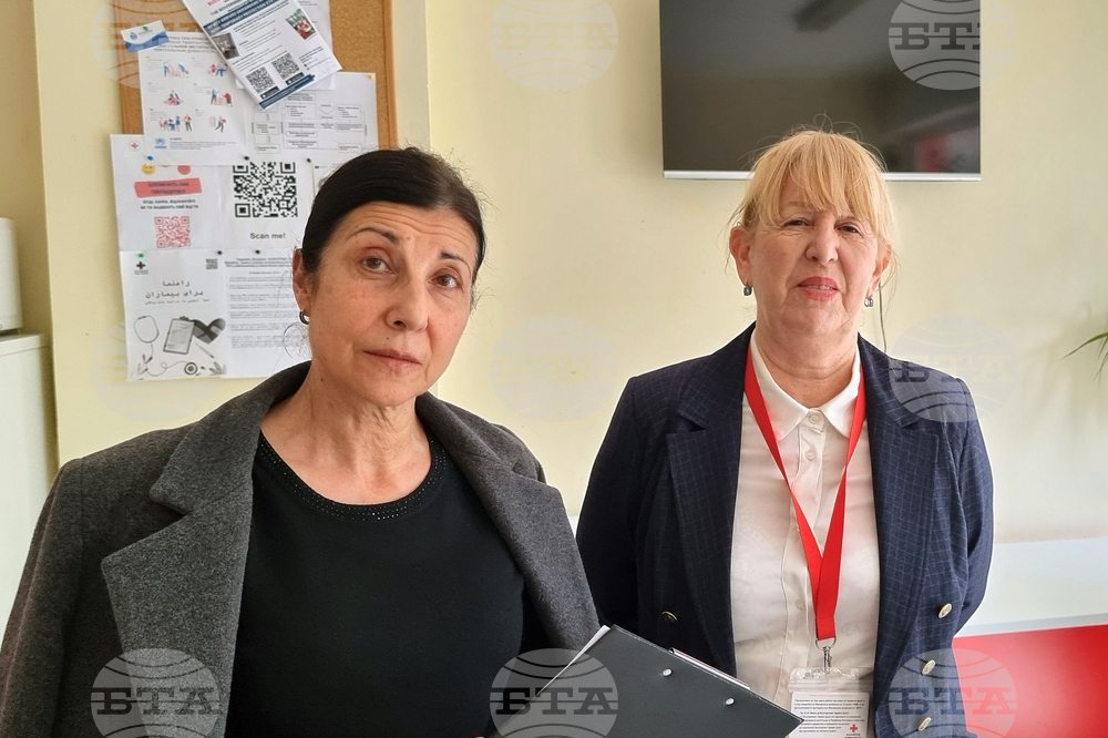 Пловдив - Български червен кръст - хранителни пакети