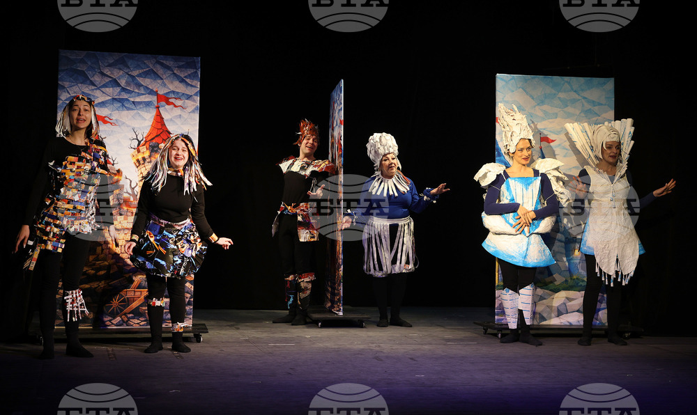 Варна - Държавен куклен театър - премиера