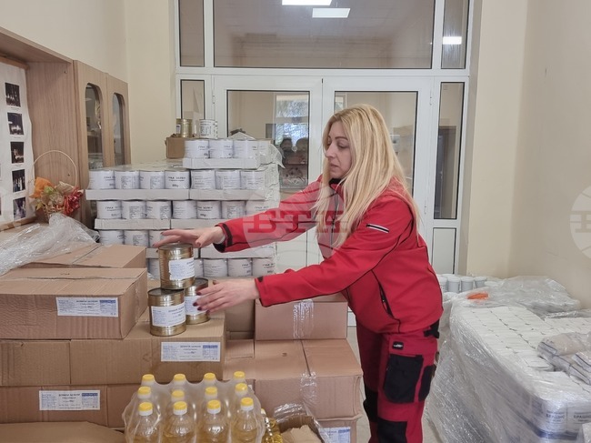 В област Плевен започна раздаването на пакети с хранителни продукти на хора от уязвими групи