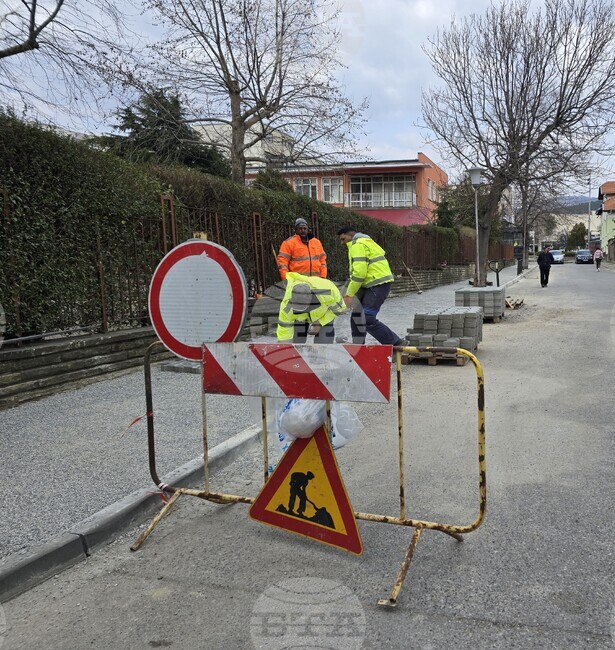 Затварят ул. „Абаджийска“ в центъра на Сливен заради ремонт 