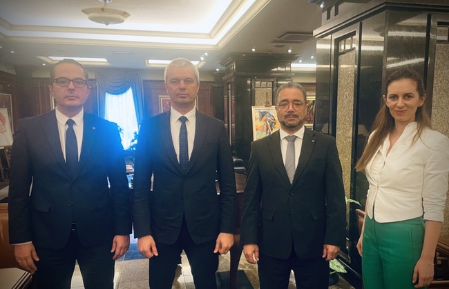 "Възраждане": Представители на "Алтернатива за Германия" и "Възраждане" се срещнаха в София