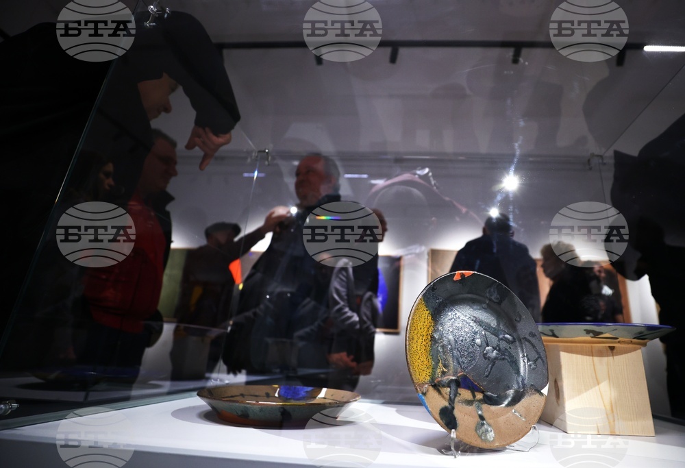 Експозиция „Размисли…“