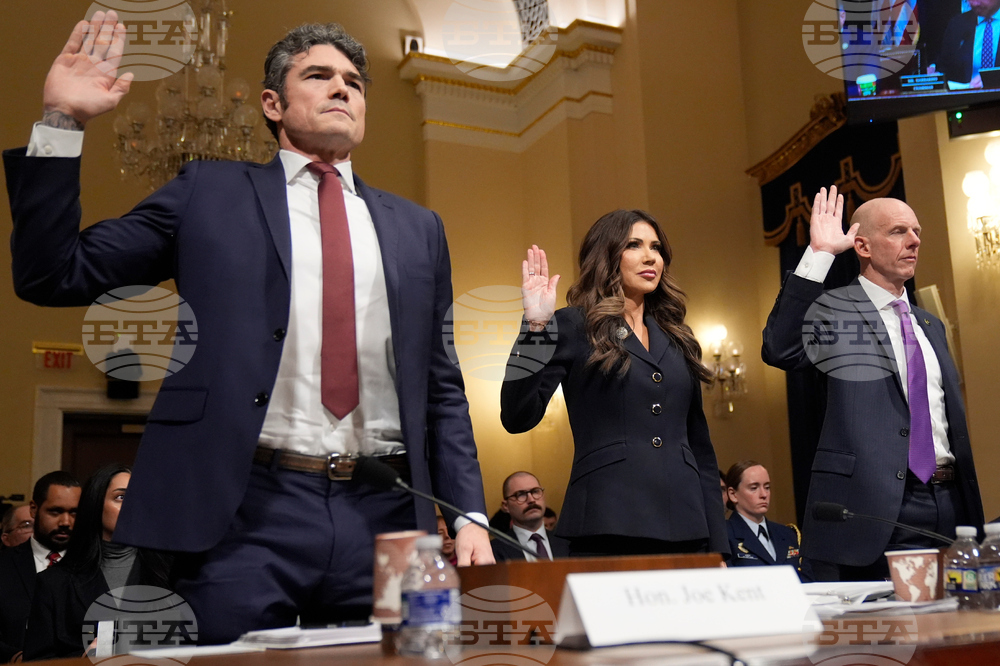 Iran US Trump Resignation