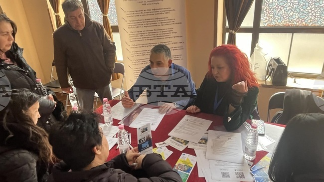 Възможности за заетост, професионално развитие и европейско финансиране бяха представени в Попово