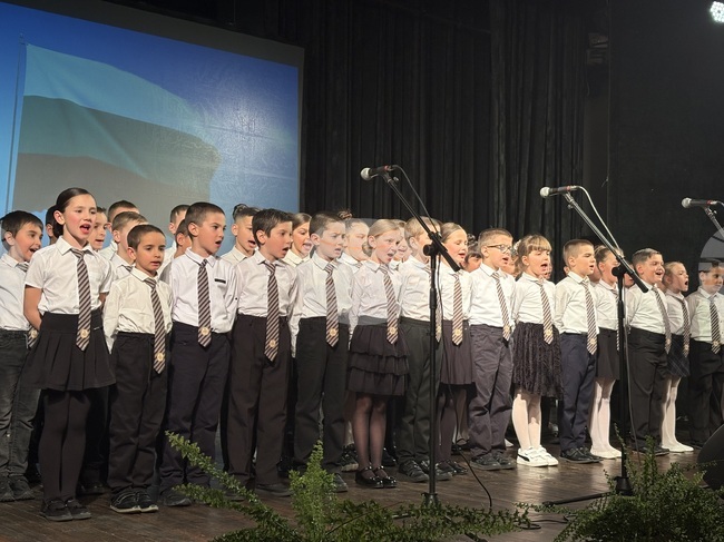 Самоковското училище „Митрополит Авксентий Велешки“ отбеляза патронния си празник