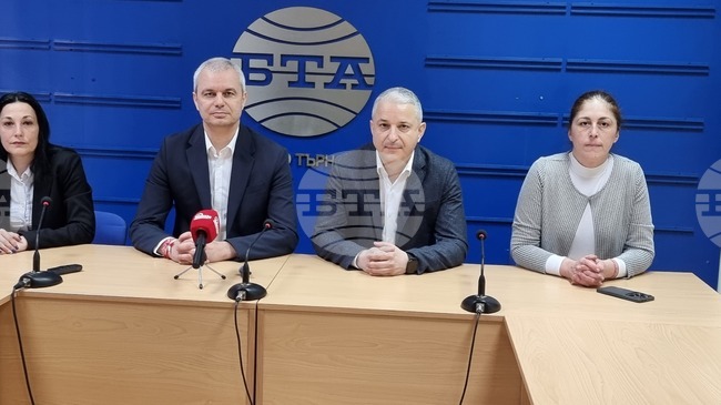 Партийната формация на Румен Радев не може да отнеме гласовете за „Възраждане“, каза Костадин Костадинов