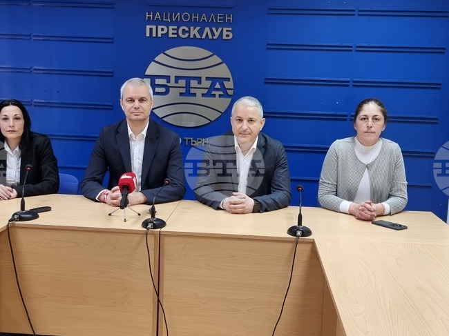 Партийната формация на Румен Радев не може да отнеме гласовете за „Възраждане“, каза Костадин Костадинов