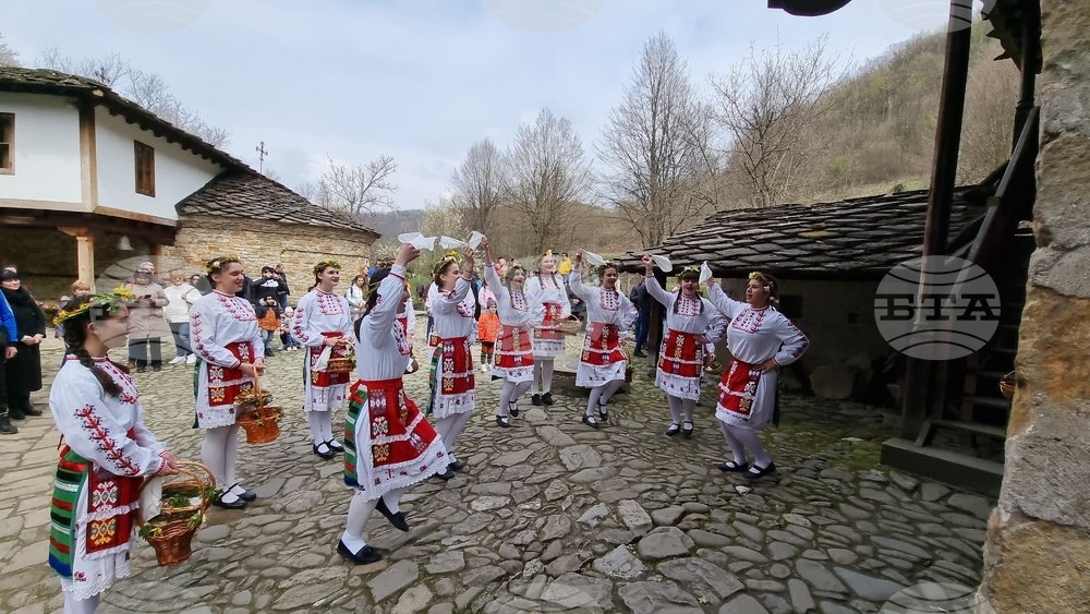 Габрово - Лазаровден в "Етъра"