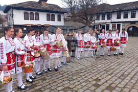 Трявна - лазаруване