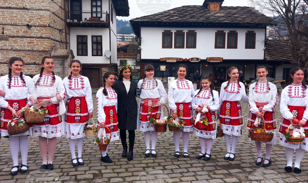 Трявна - лазаруване