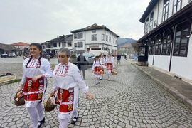 Трявна - лазаруване