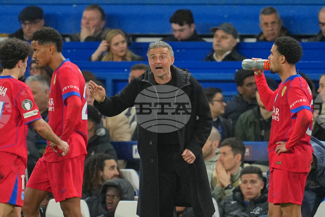 Луис Енрике не се съгласи, че тимът му Пари Сен Жермен е фаворит срещу Ливърпул в Шампионската лига