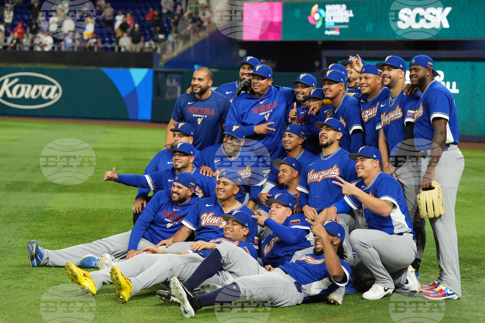 WBC Venezuela US Baseball