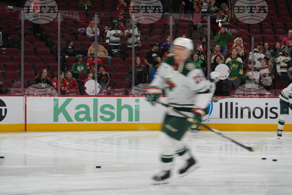 Wild Blackhawks Hockey