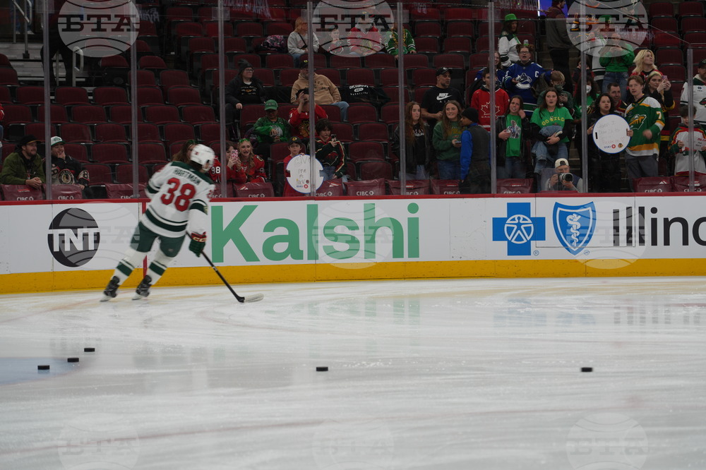 Wild Blackhawks Hockey