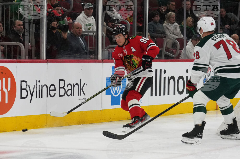 Wild Blackhawks Hockey