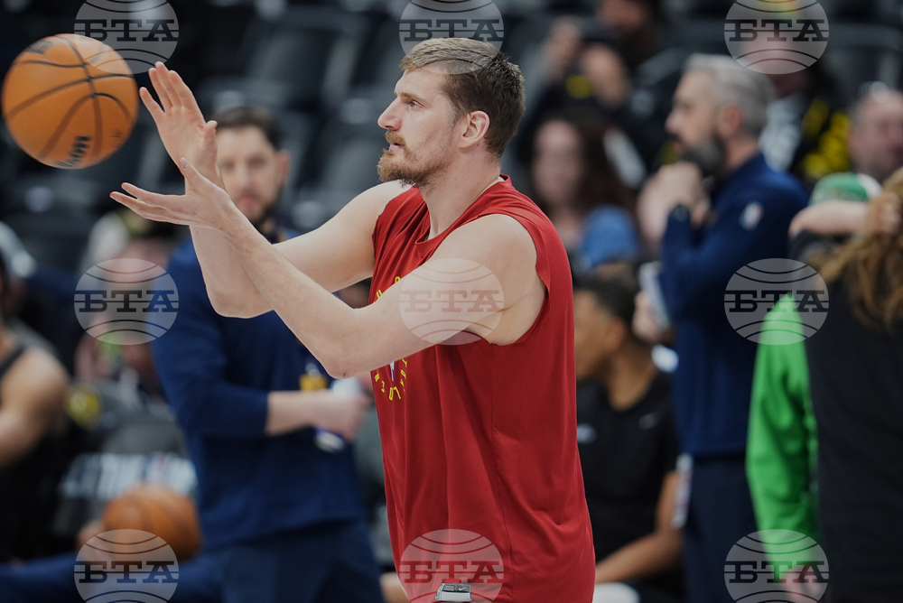 76ers Nuggets Basketball