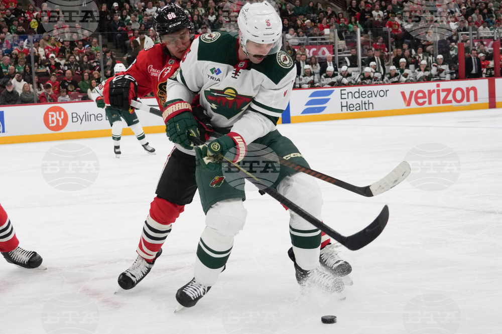 Wild Blackhawks Hockey