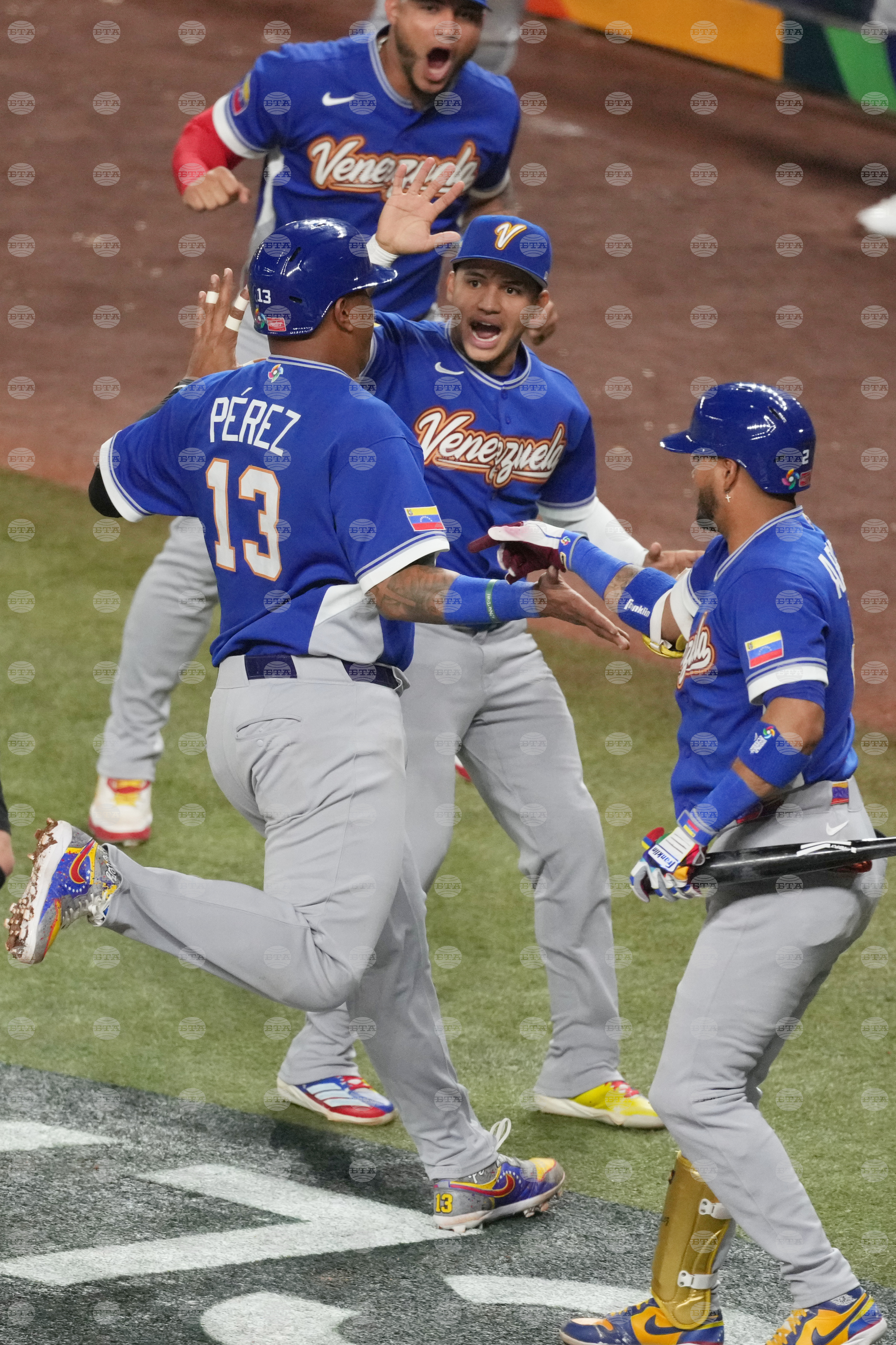 WBC Venezuela US Baseball