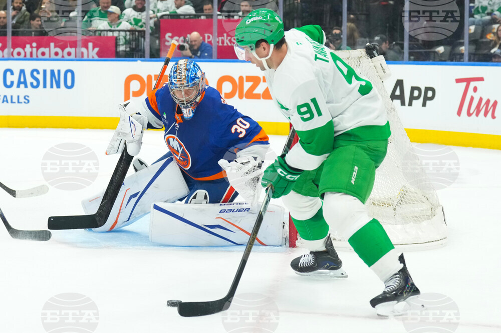 Islanders Maple Leafs Hockey