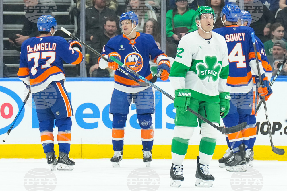 Islanders Maple Leafs Hockey