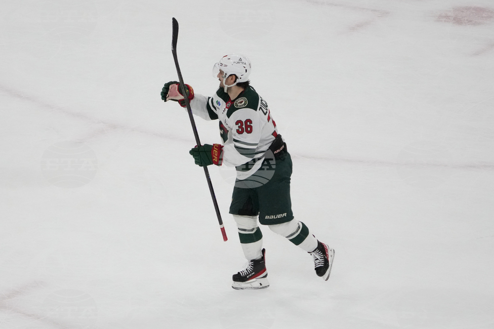 Wild Blackhawks Hockey