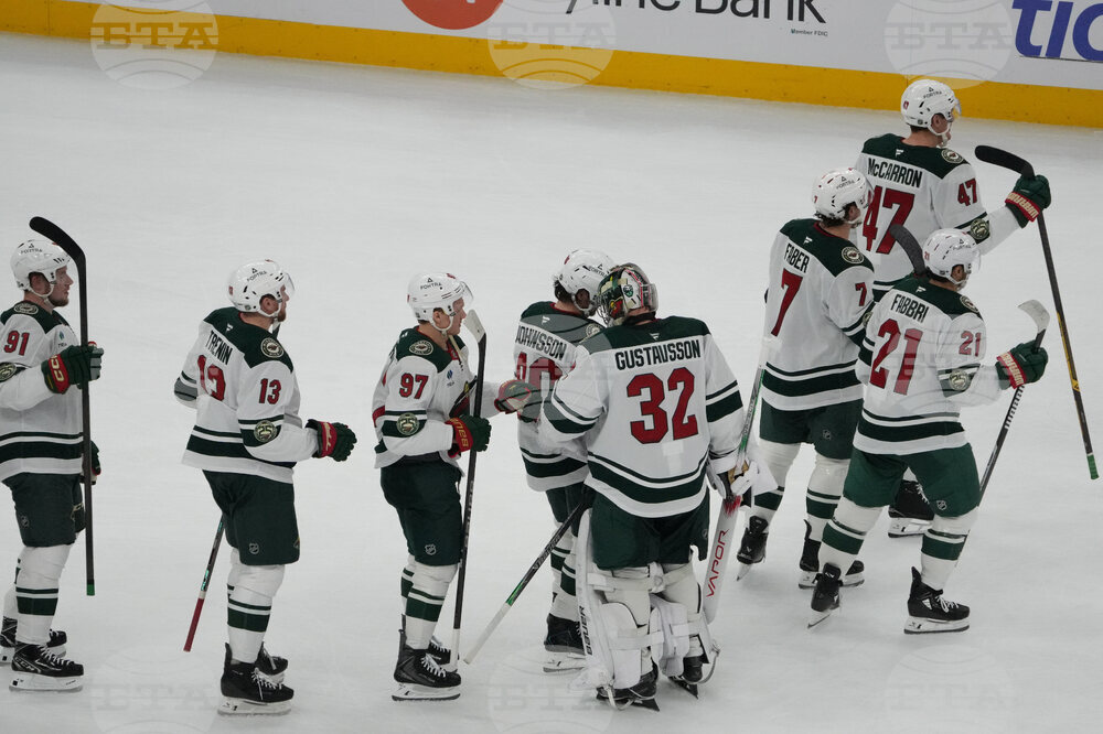 Wild Blackhawks Hockey