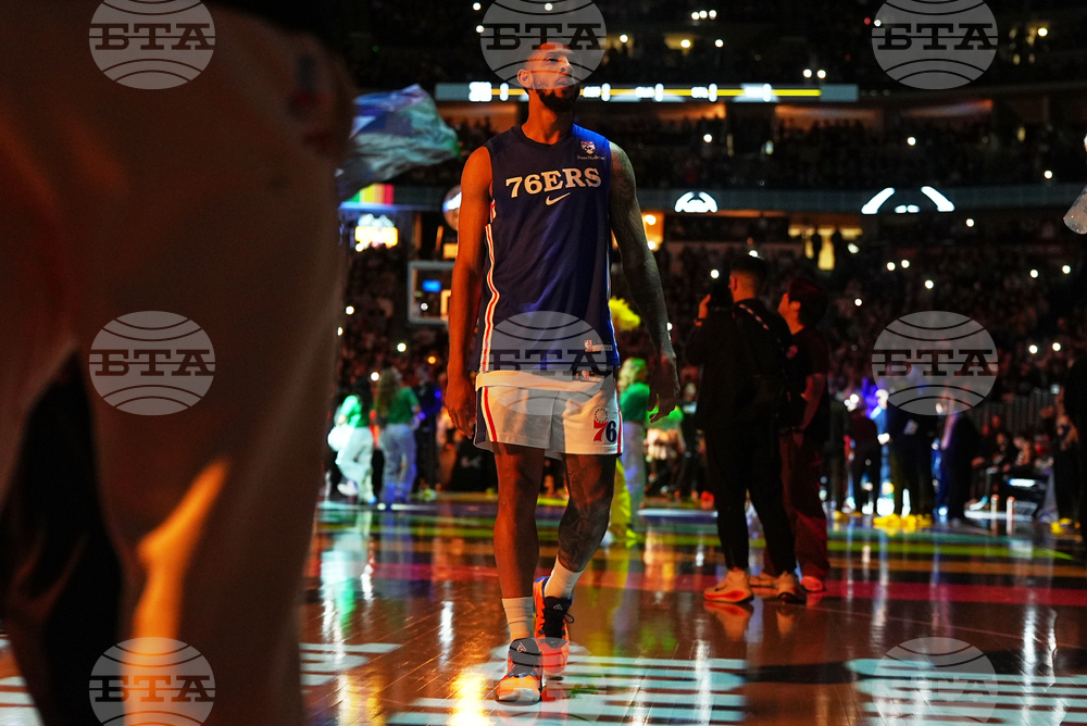 76ers Nuggets Basketball