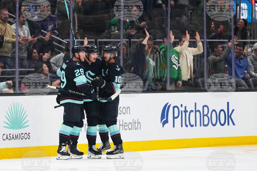 Lightning Kraken Hockey