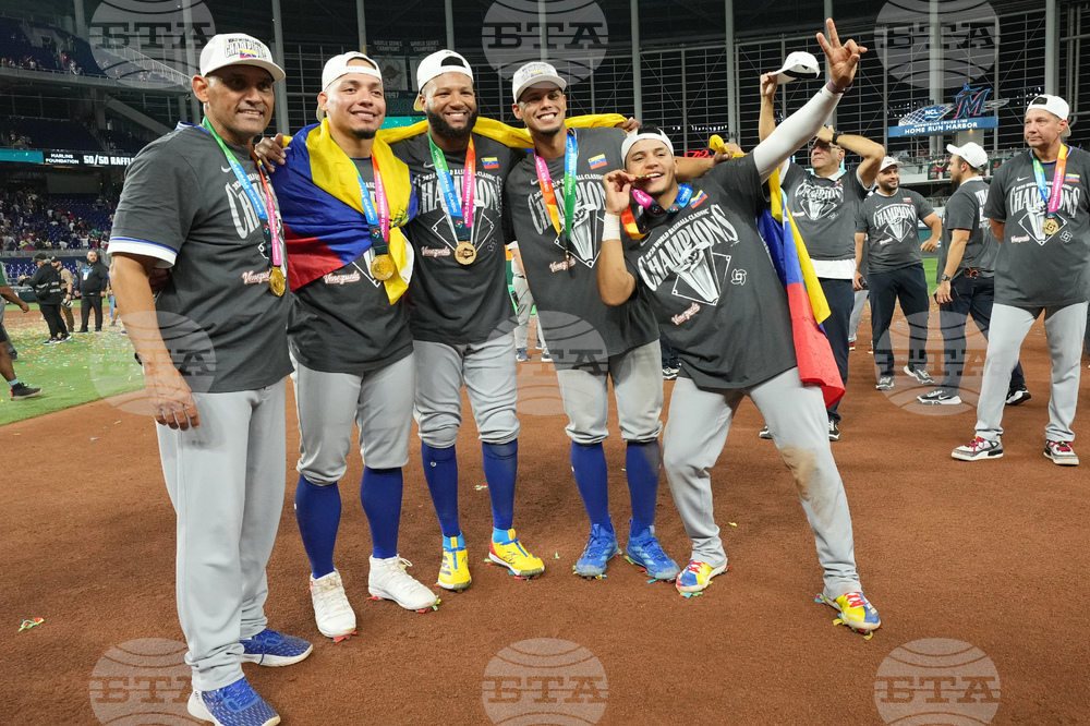 WBC Venezuela US Baseball