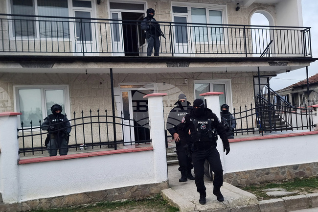 При специализираната полицейска операция във Варненска област са задържани 40 души