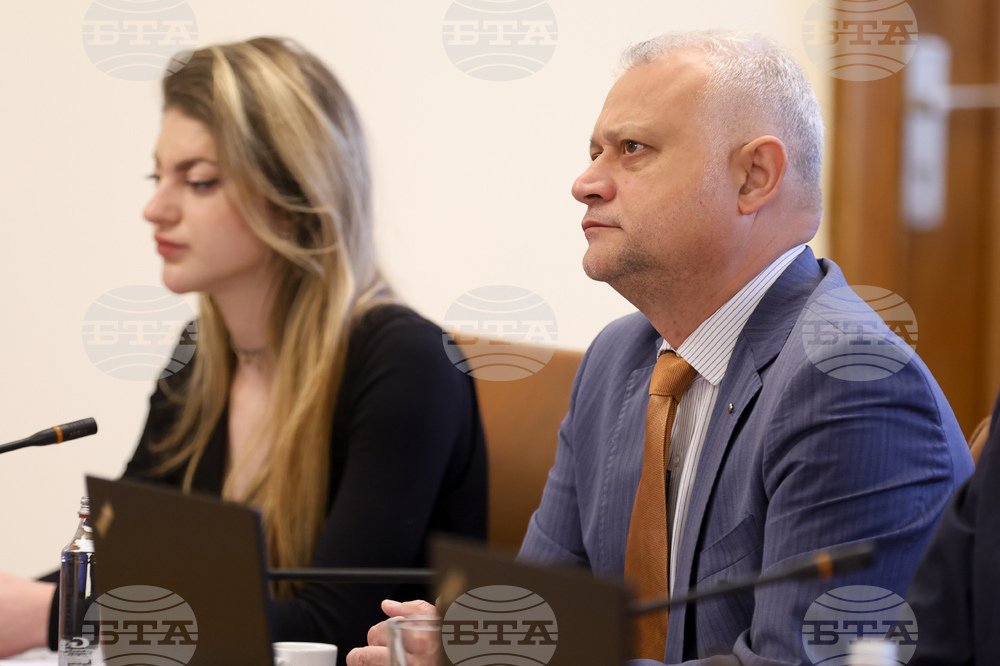 Министерски съвет - заседание - Емил Дечев