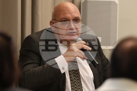 „Хроничното бъбречно заболяване е вече официално признато и в България. Какво се променя за пациентите?“- пресконференция