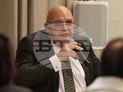 „Хроничното бъбречно заболяване е вече официално признато и в България. Какво се променя за пациентите?“- пресконференция