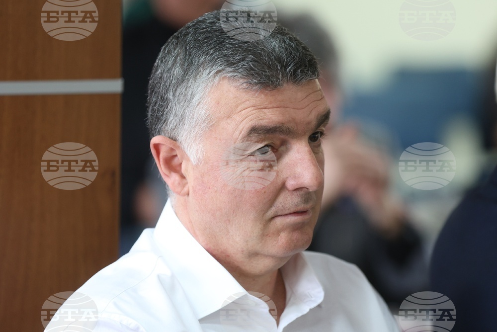 Университет по застраховане и финанси - конференция - Радко Георгиев