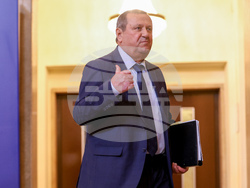 Министерски съвет - Хасан Адемов - брифинг