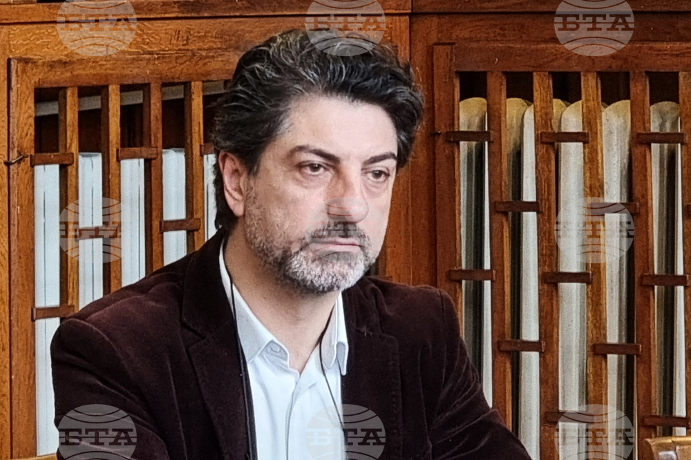 Пловдив - Община - пресконференция - Диан Чобанов