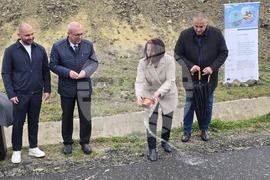 Село Вишеград - Център за отпадъци - клетка