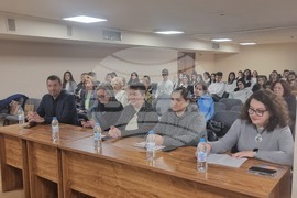 Плевен - Професионална гимназия по туризъм - дискусия