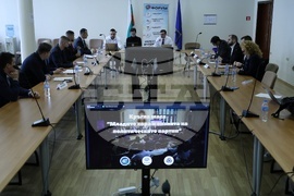 Национален младежки форум - „Младите хора и визията на политическите партии“ - кръгла маса